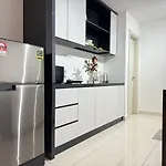Mid-Valley Southkey Mosiac 2 Bedroom