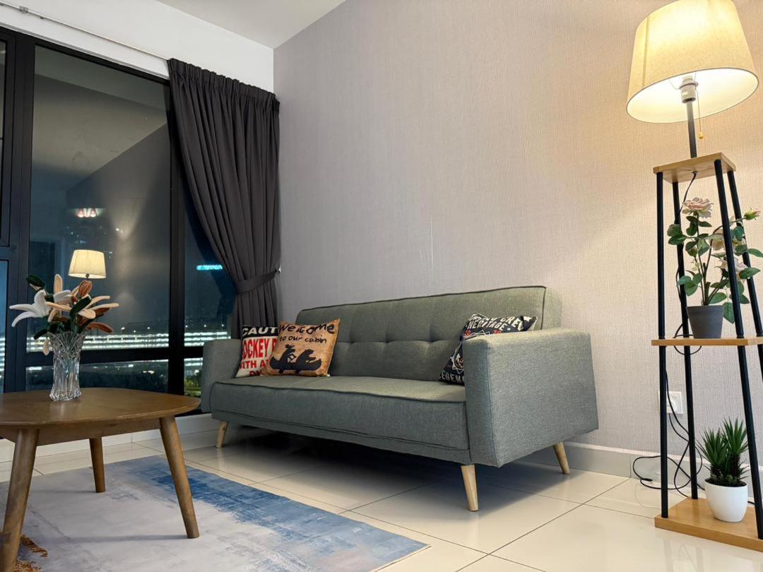 Mid-valley Southkey Mosiac 2 Bedroom Pangsapuri *