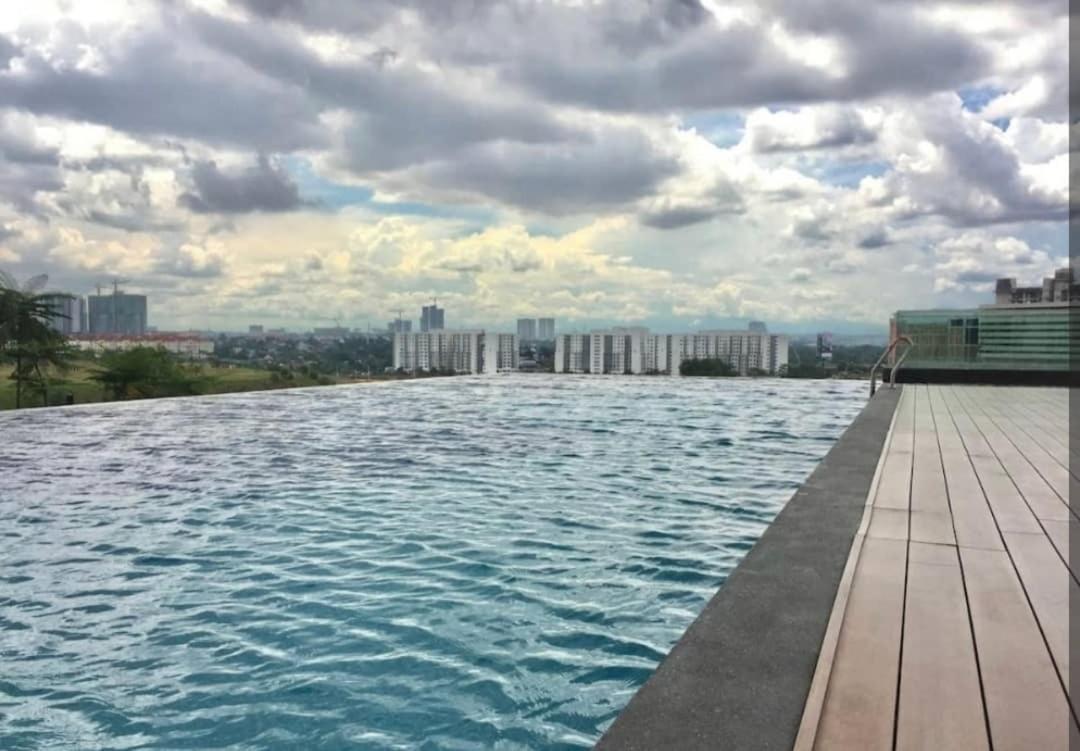 Pangsapuri Mid-valley Southkey Mosiac 2 Bedroom *