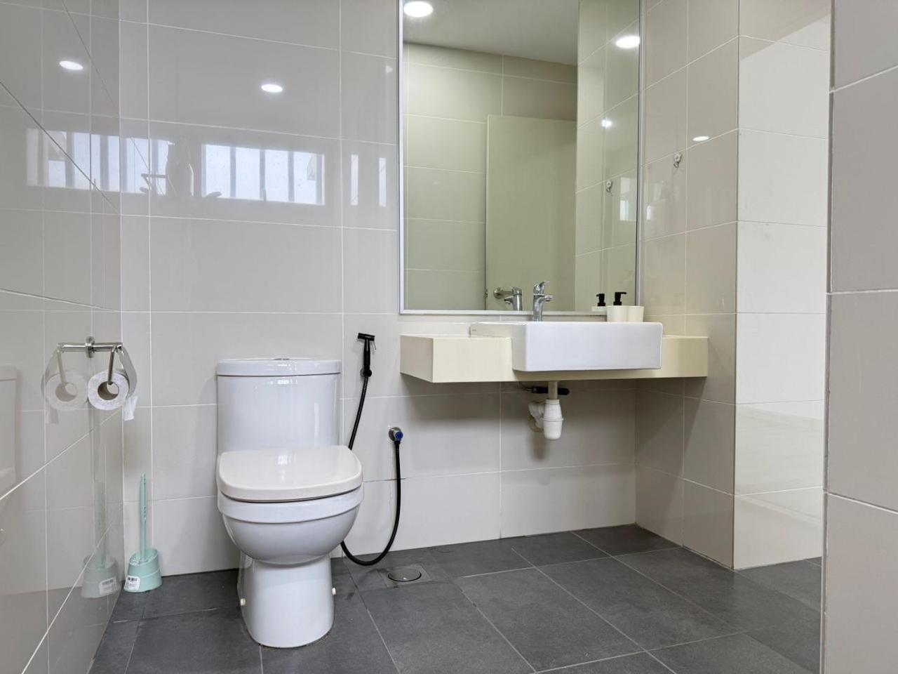 Mid-valley Southkey Mosiac 2 Bedroom